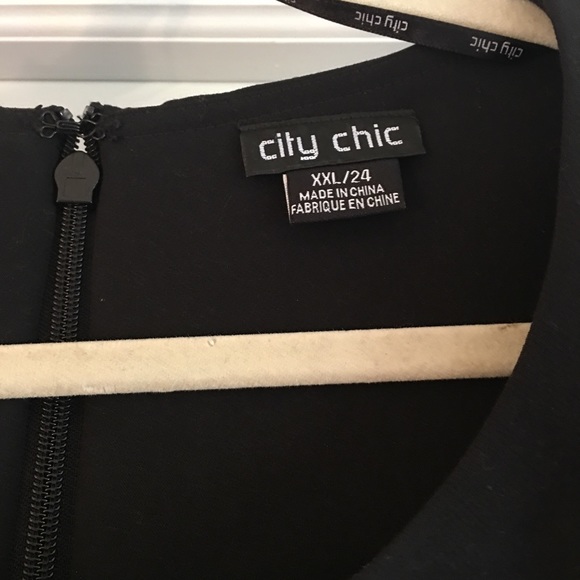 City Chic Plus Size 24 Black Dress - Picture 5 of 6